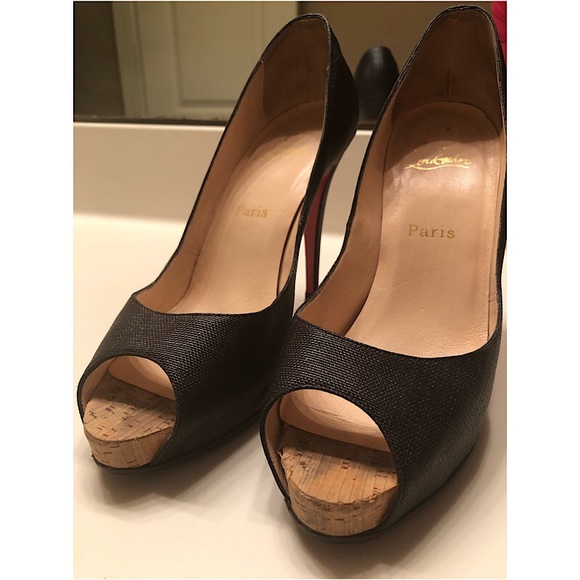 SOLD ⛔️ Christian Louboutin Peep Toe Heels - Picture 6 of 9